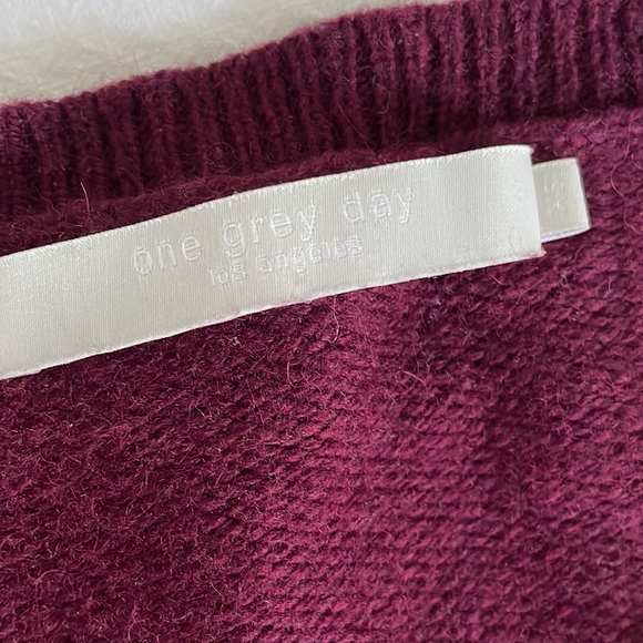 REVOLVE Sweater XS - Picture 3 of 5